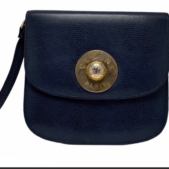 Gorgeous purse classy. - Picture 2 of 4